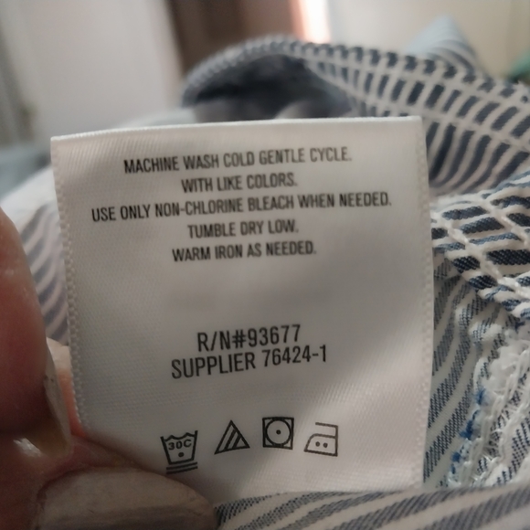 Liz Claiborne Blue and White Striped Trousers - Picture 4 of 10